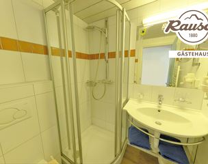 Double room, shower, toilet, terrace