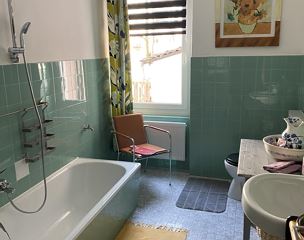 Apartment, bath, toilet, river view
