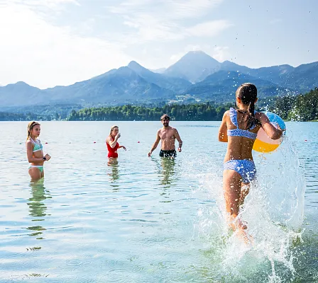 spass-mit-der-familie-am-panorama-beach-drobollach