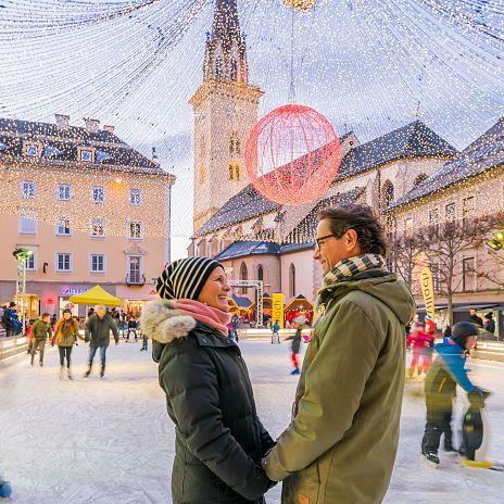 Advent genießen am Eislaufplatz