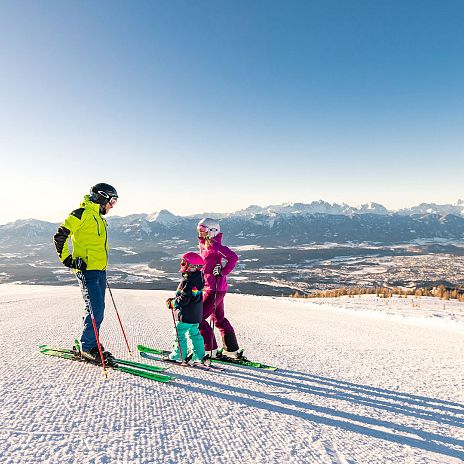 skifahren-familie-region-villach-michael-stabentheiner-high-1-1