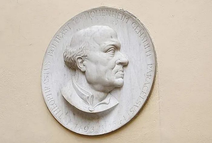 Dagmar.Fend-Wunsch_Paracelsus