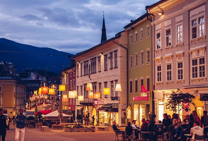 Villach-Wohnzimmer-1_Stadtmarketing-Villach_Marta-Gillner-Photography