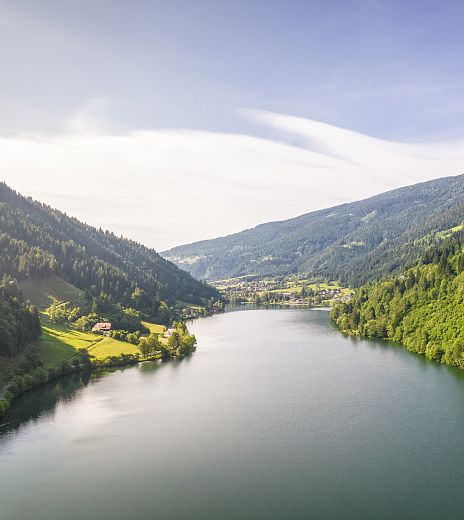 afritzer-see-drohne-1-suedufer-region-villach-tourismus-2021-gert-perauer-1-2