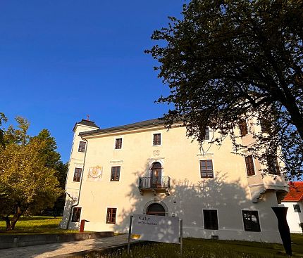 dinzlschloss-original-4