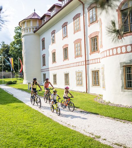 feldkirchen-radfahren-nockbike-genuss-biken-familie-nockberge-sommer-c-mbn-tourismus-gert-perauer-2023-4-2